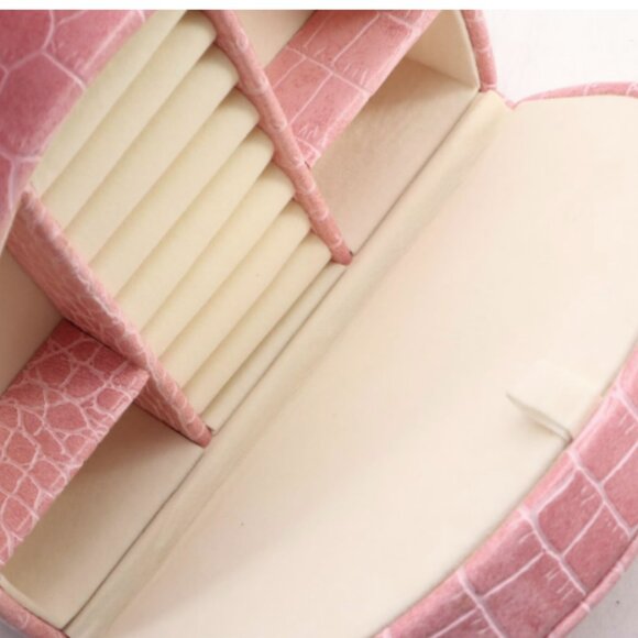 Alten International Purse Style Faux Crocodile Traveling Jewelry Cases - Picture 5 of 11